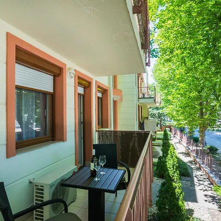 Plazs Home Apartman Siofok Exterior photo